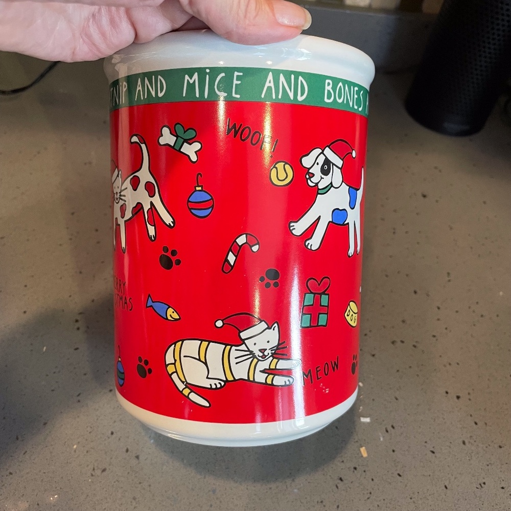 Never used dog & cat themed canister